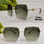 نظارة شمس حريمي موديل 2026 Salvatore Ferragamo زيتى مدرج