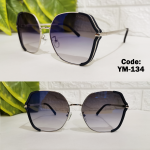 نظارة شمس حريمي موديل 2026 شانل اسود مدرج عاكس ازرق