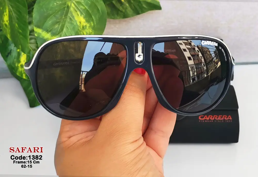 ⁦نظارة شمسية كاريرا 2026 carrera Safari شمبر كحلي في ابيض⁩ - الصورة ⁦2⁩