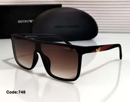 نظارة شمسية Emporio Armani 2023 بنى